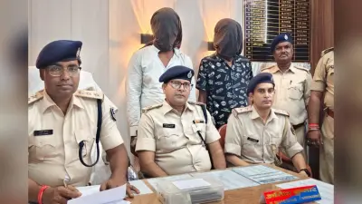 Bettiah Police Action: नरकटियागंज के व्यवसायी से लूटपाट करने वाले 2 अपराधी गिरफ्तार